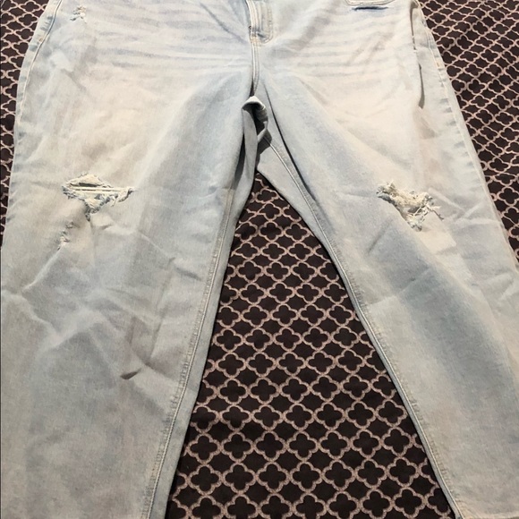 Old Navy Womens Boyfriend High Rise Denim Light Blue Distressed MoM Jeans Sz 24 - Picture 8 of 8